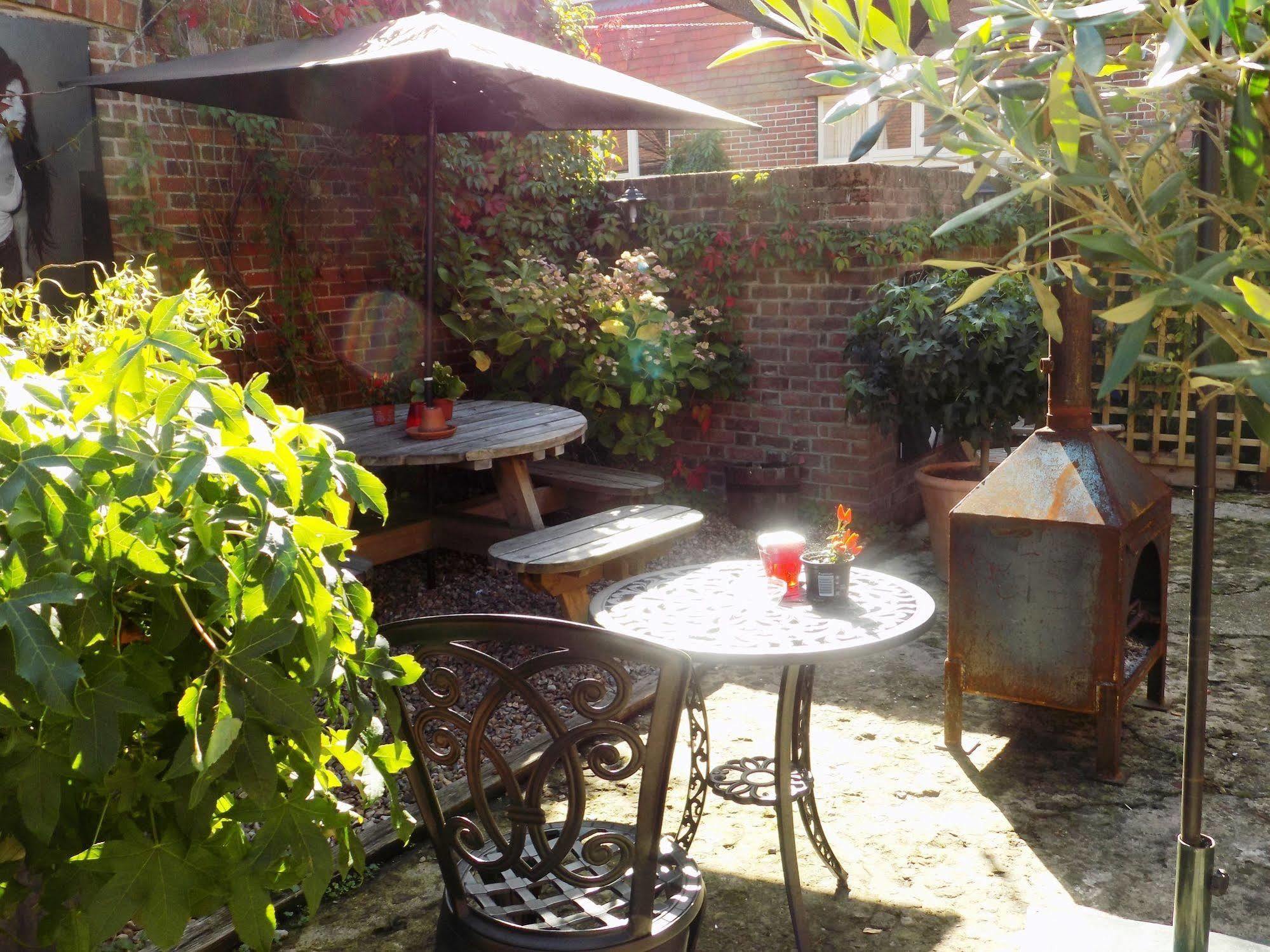The Angel B&B Chichester Exterior photo
